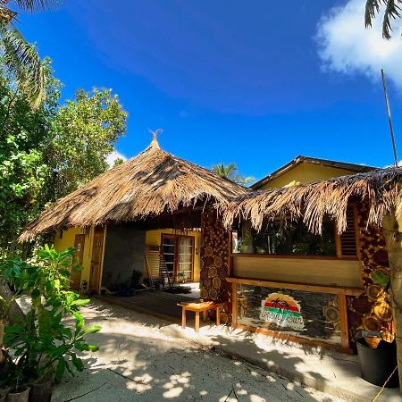 Rising Sun Beach View Thinadhoo  Buitenkant foto