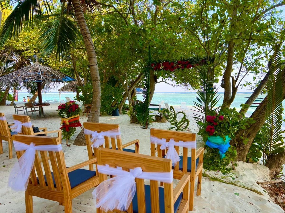 Rising Sun Beach View Thinadhoo  Buitenkant foto