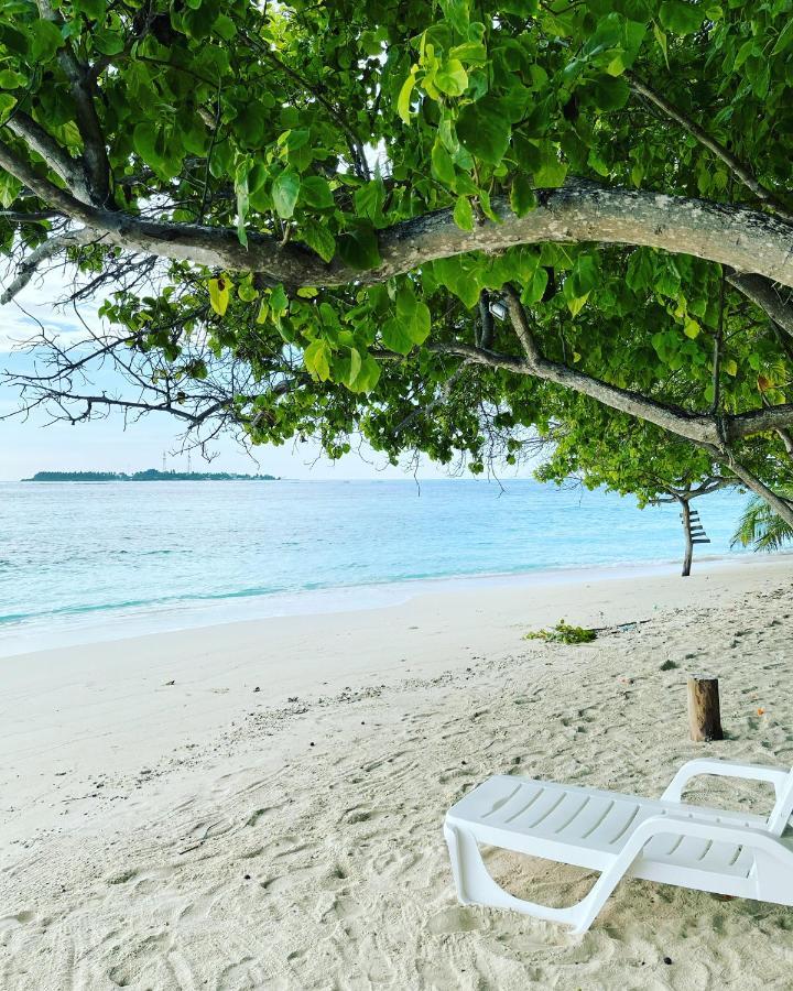 Rising Sun Beach View Thinadhoo  Buitenkant foto